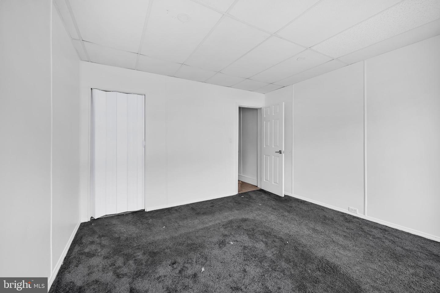 620 E Centre St Property Photo 14