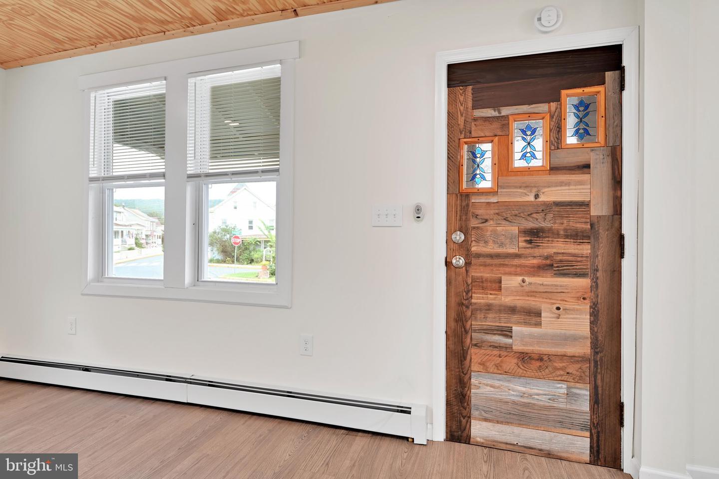 7 Graeff St Property Photo 8