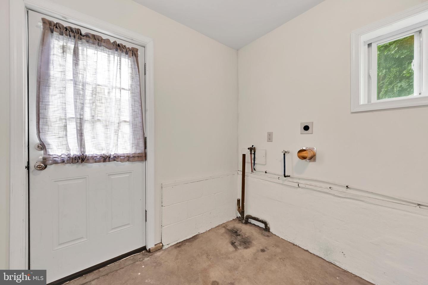 7 Graeff St Property Photo 24