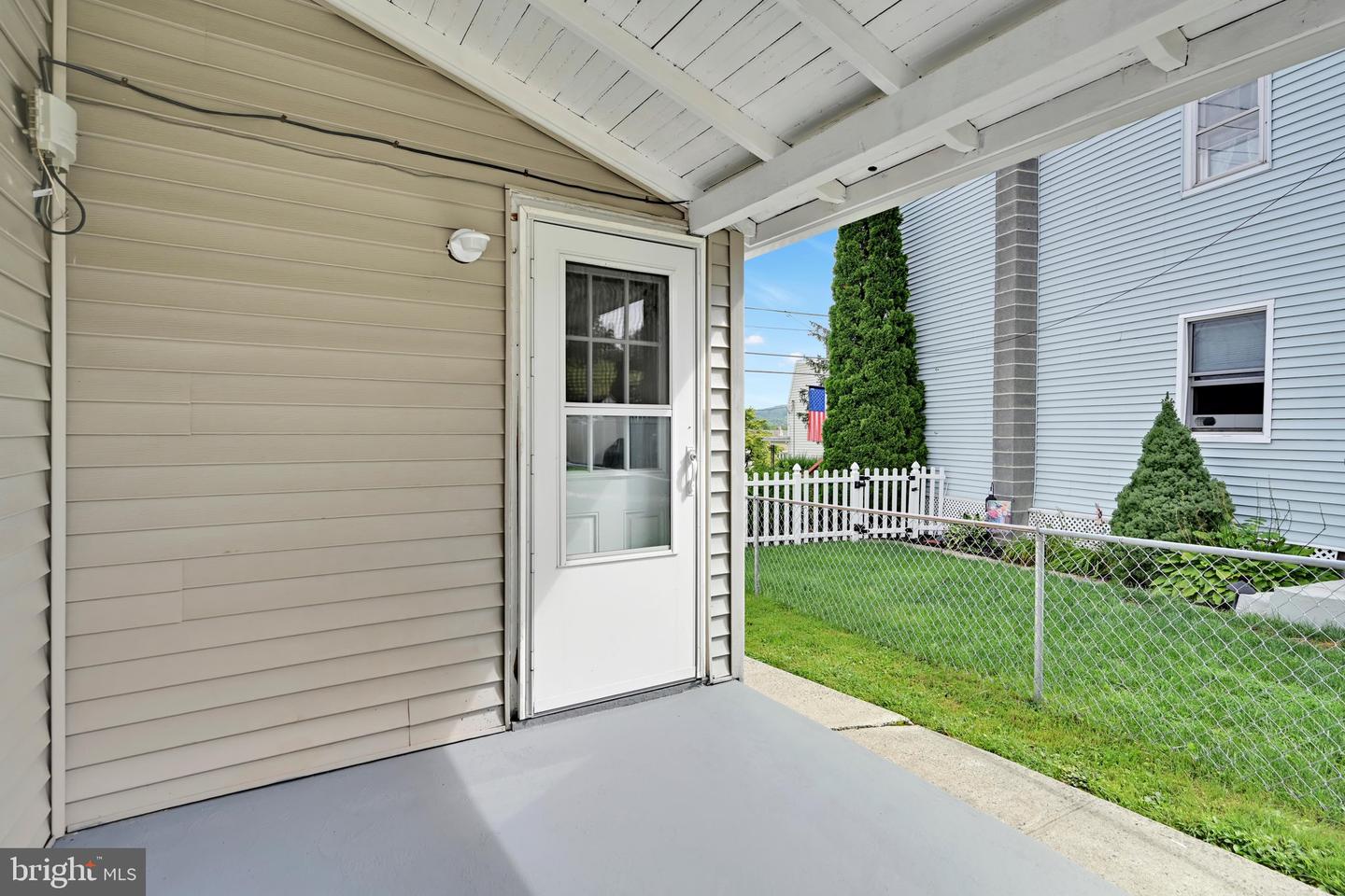 7 Graeff St Property Photo 25