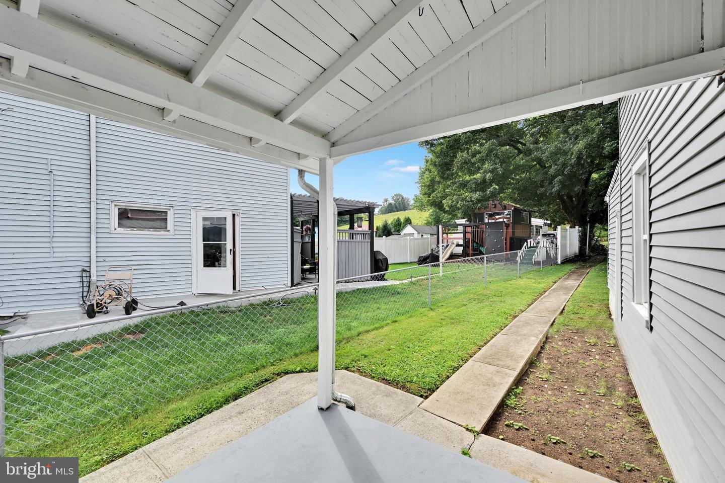 7 Graeff St Property Photo 26