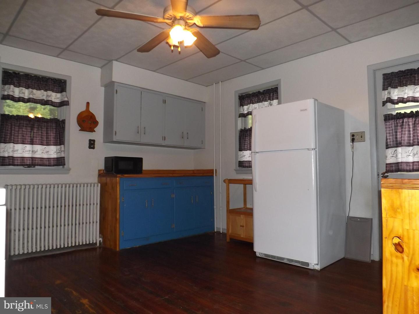 518 Laurel St Property Photo 12