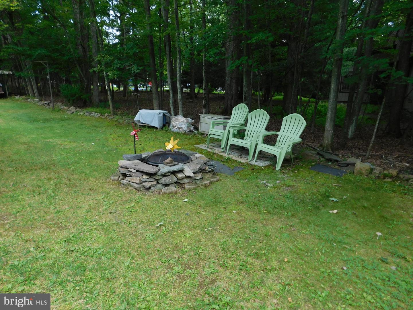 154 Lake Dr Property Photo 22