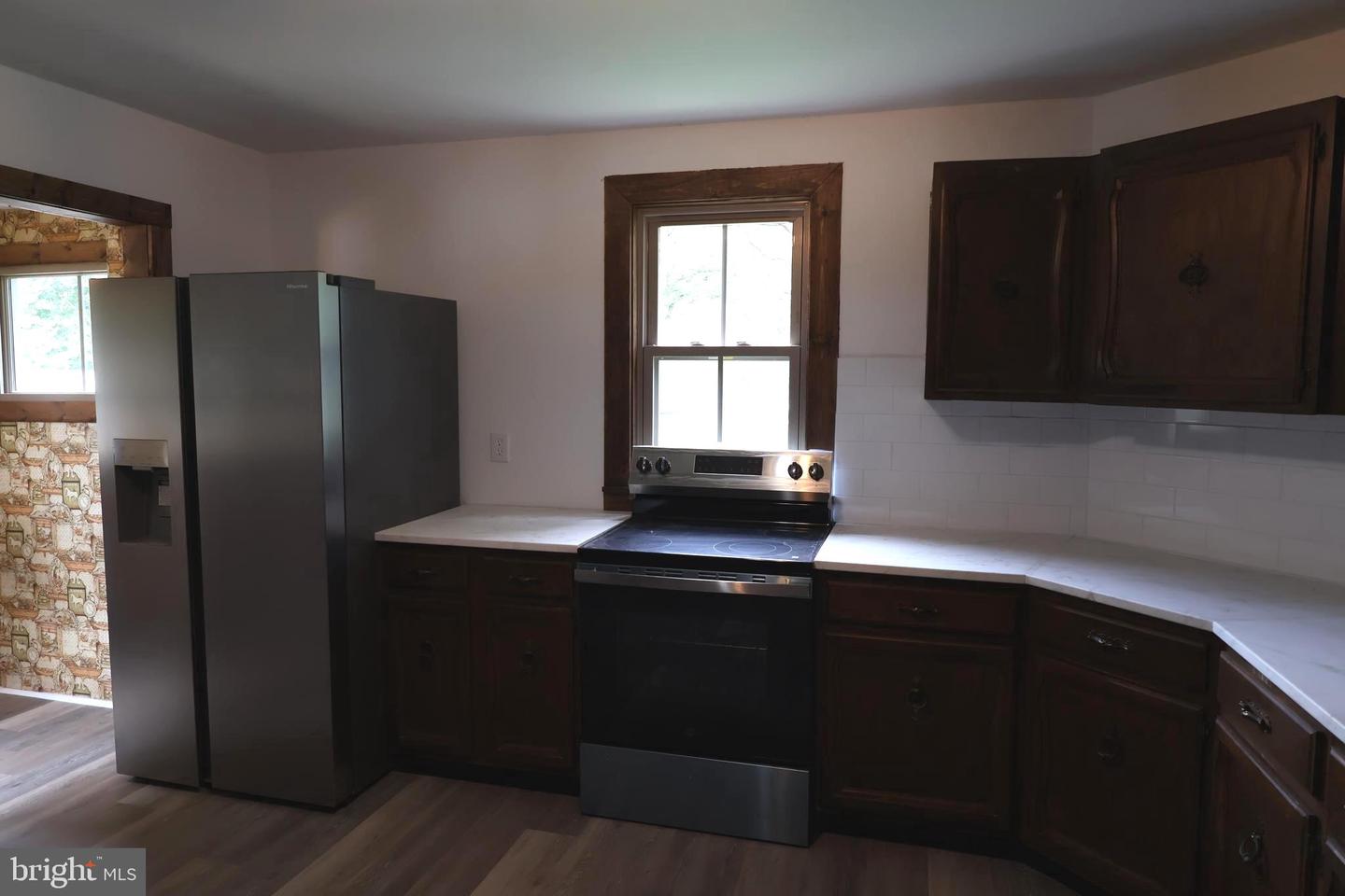 43 Main St Property Photo 10