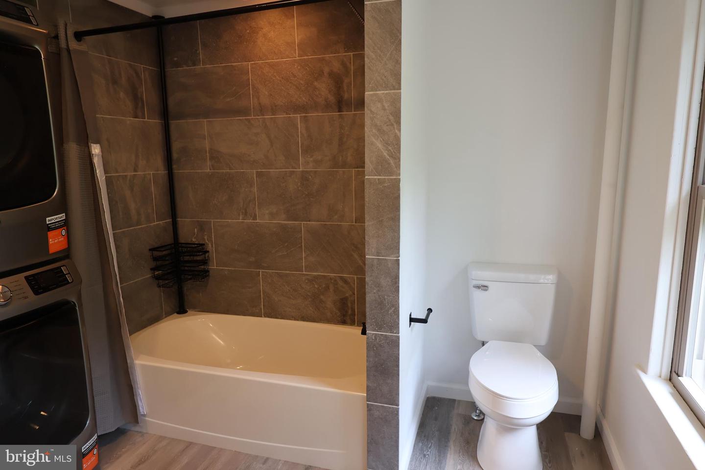 43 Main St Property Photo 15