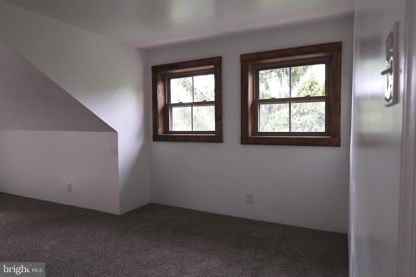 43 Main St Property Photo 25