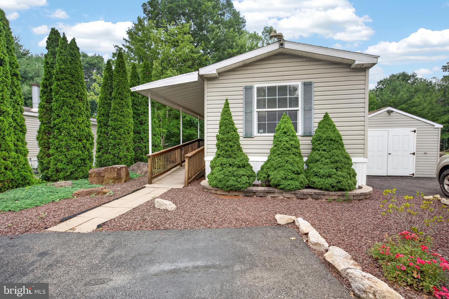 224 Hope Dr Property Photo 39