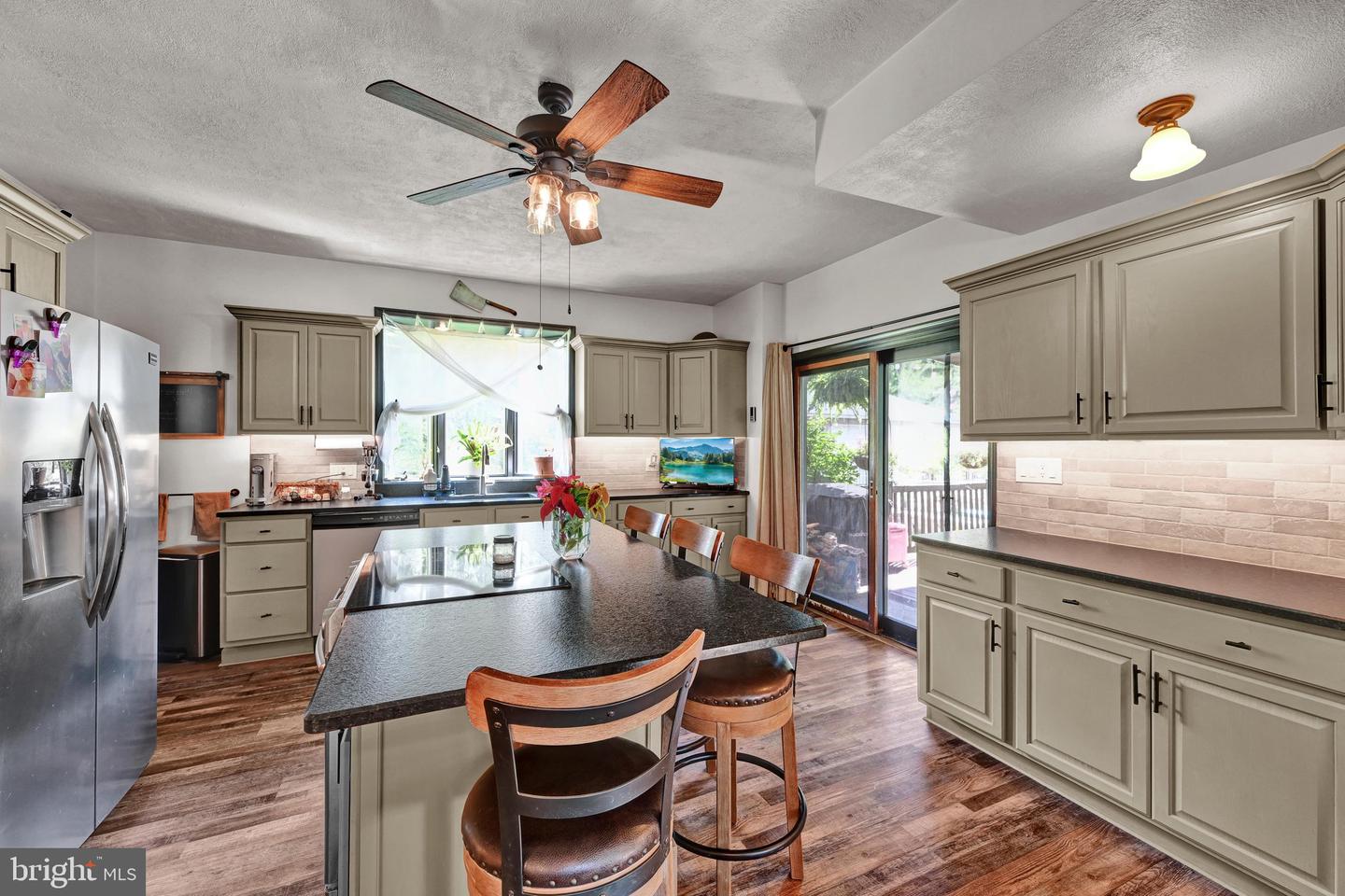 149 Grier Ave Property Photo 16