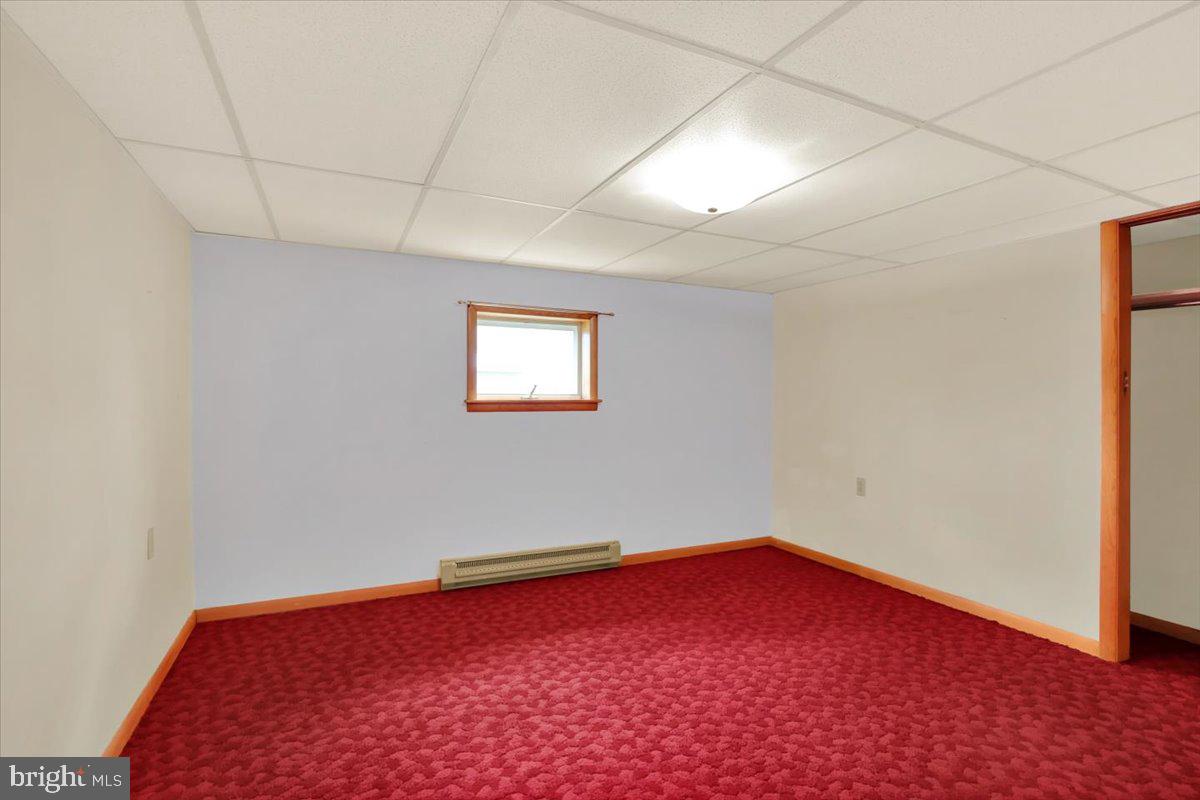 109 W Maple St Property Photo 26