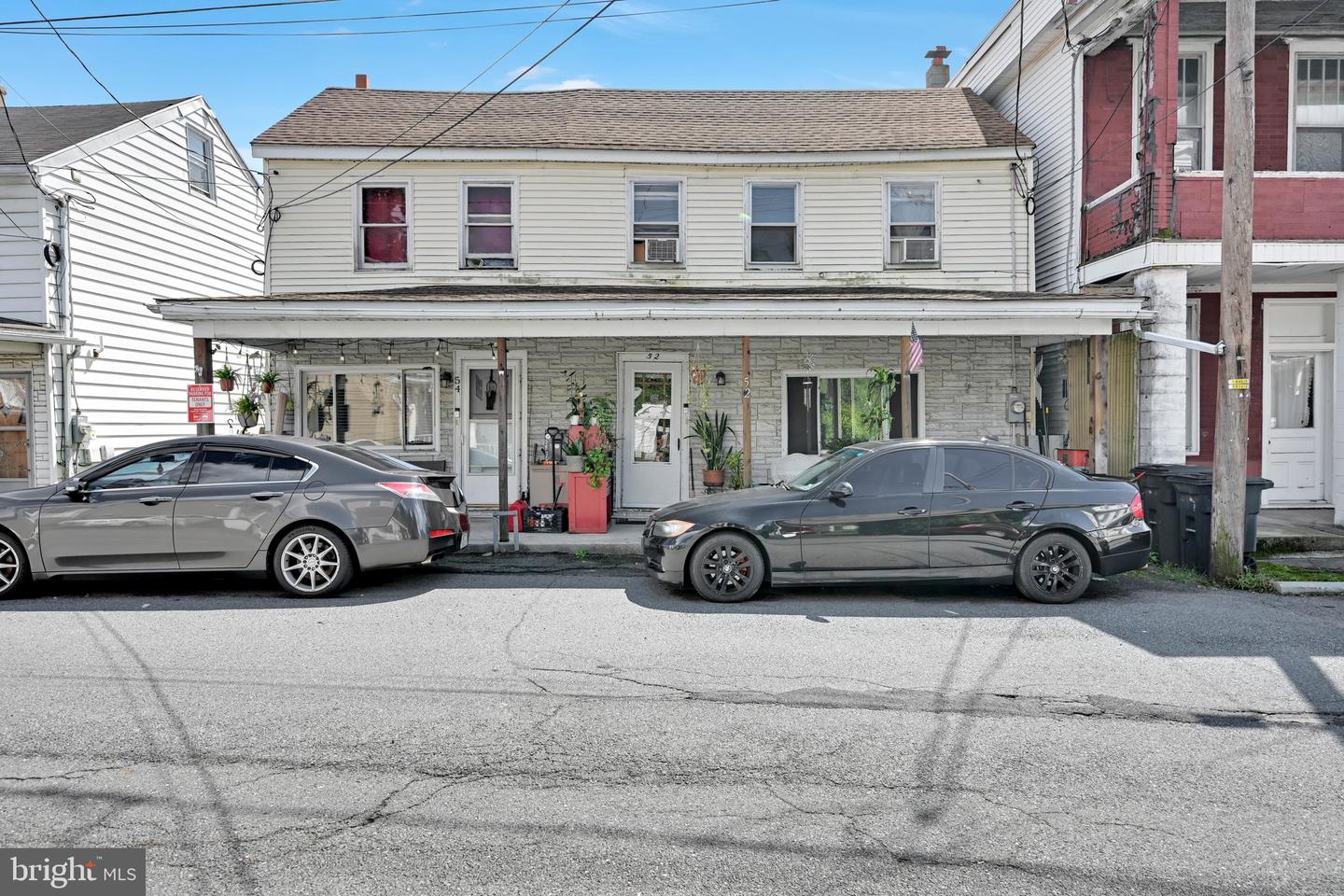 52 W Water St Property Photo 1
