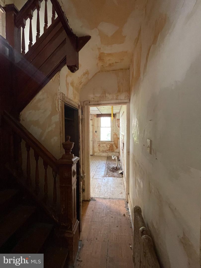 807 Market St Property Photo 4