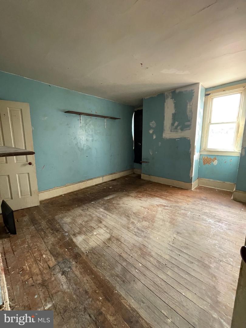 807 Market St Property Photo 13