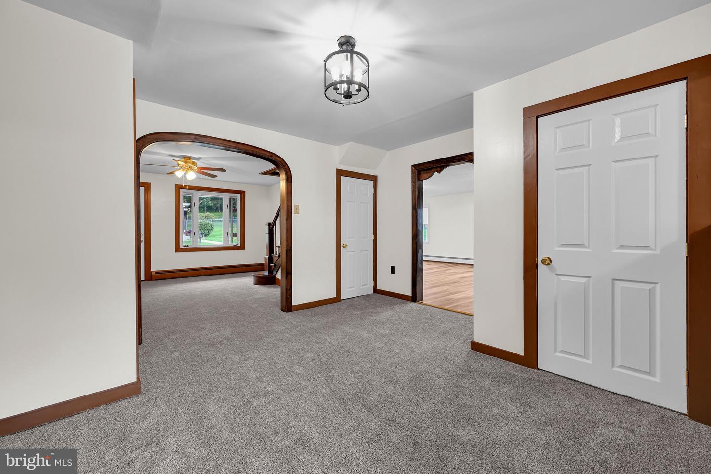 760 Forest Ln Property Photo 13