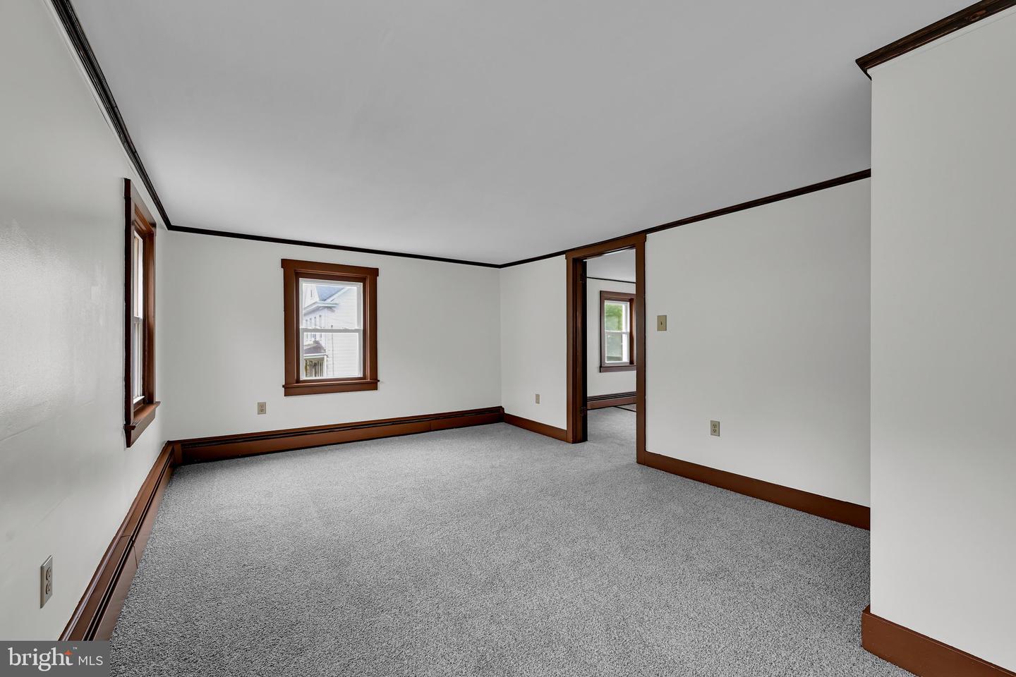760 Forest Ln Property Photo 23