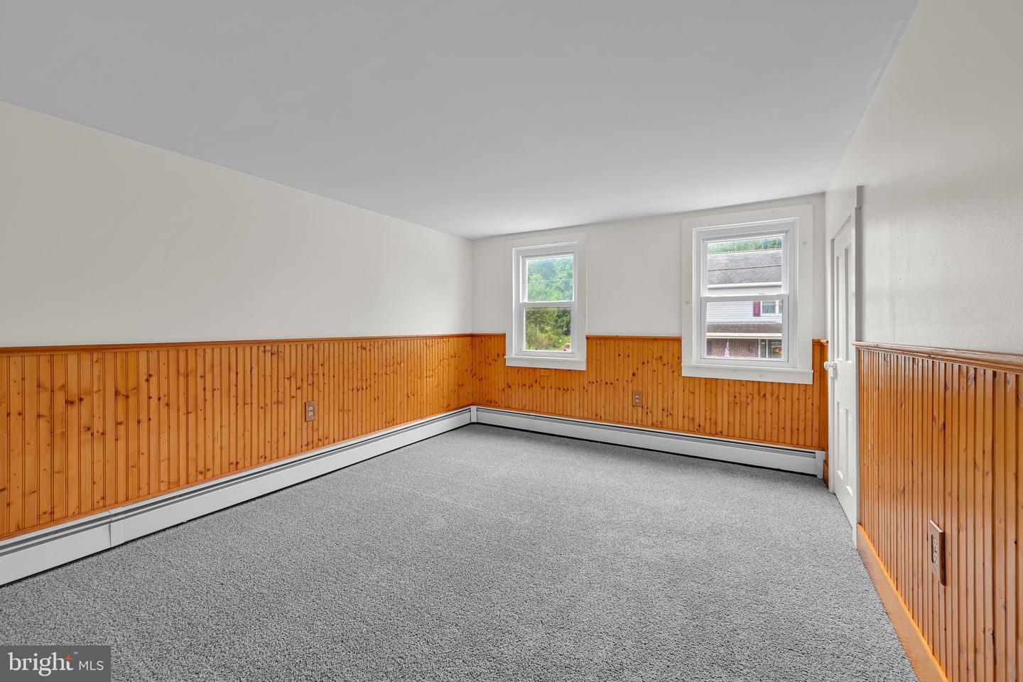 760 Forest Ln Property Photo 27