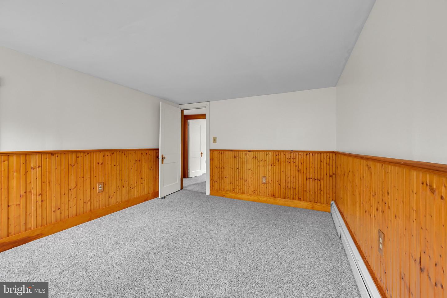 760 Forest Ln Property Photo 28