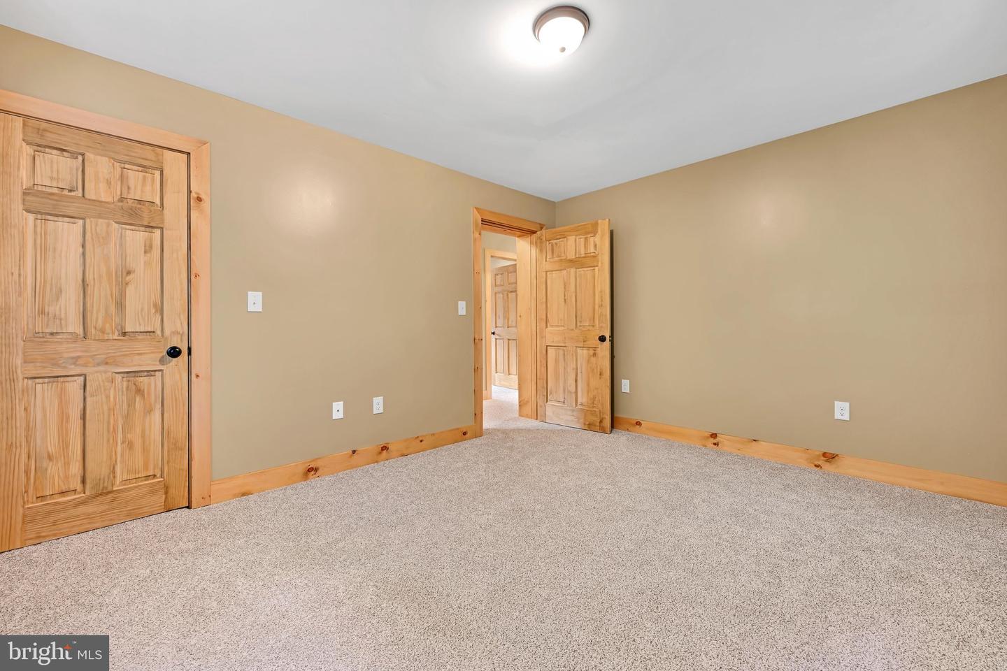 481 Hazle St Property Photo 24
