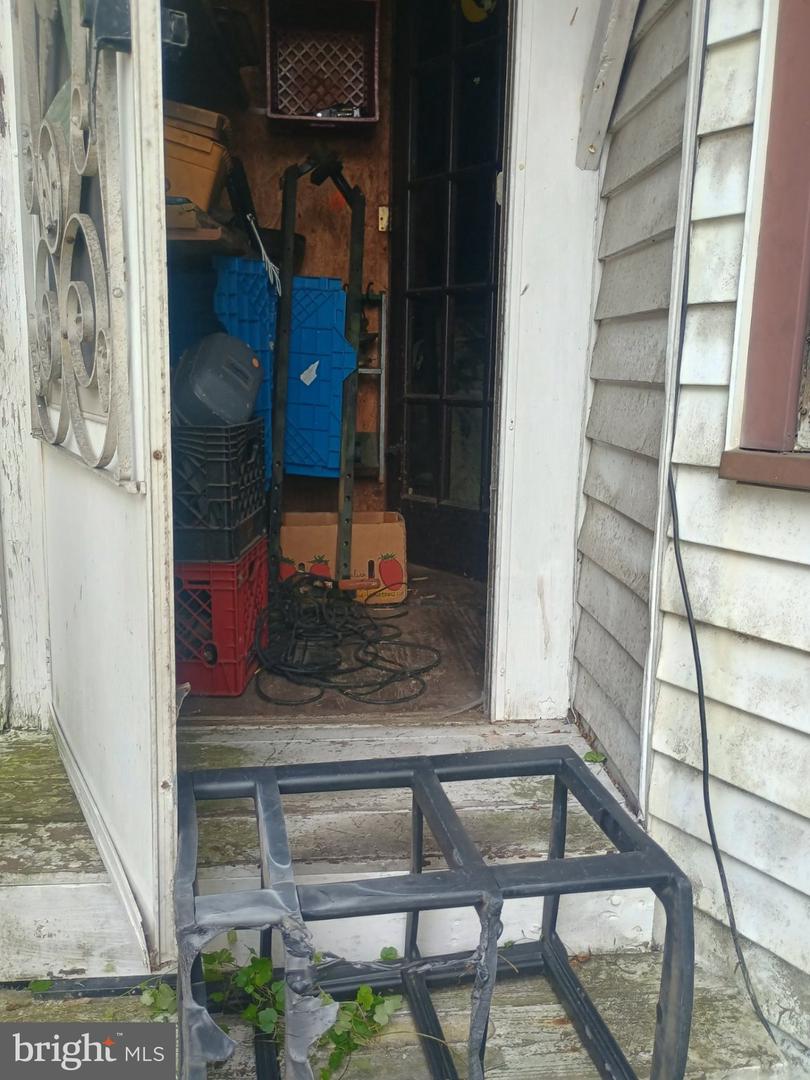 427 E Norwegian St Property Photo 19