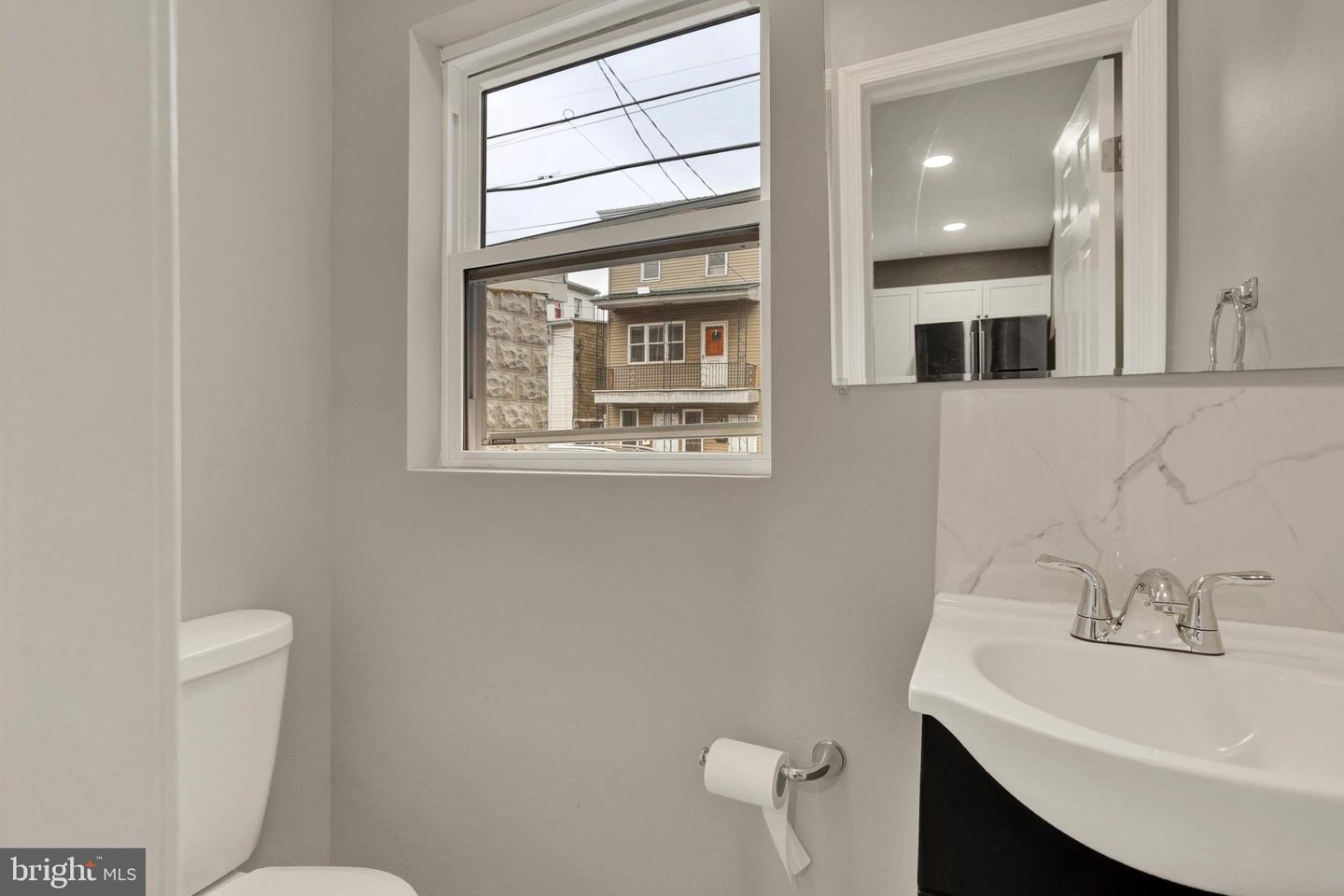 13 N Gilbert St Property Photo 12