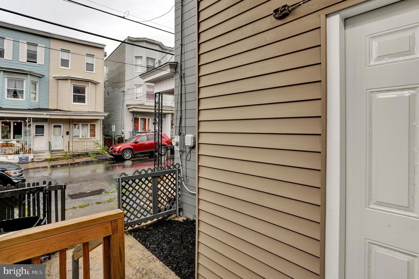 13 N Gilbert St Property Photo 23