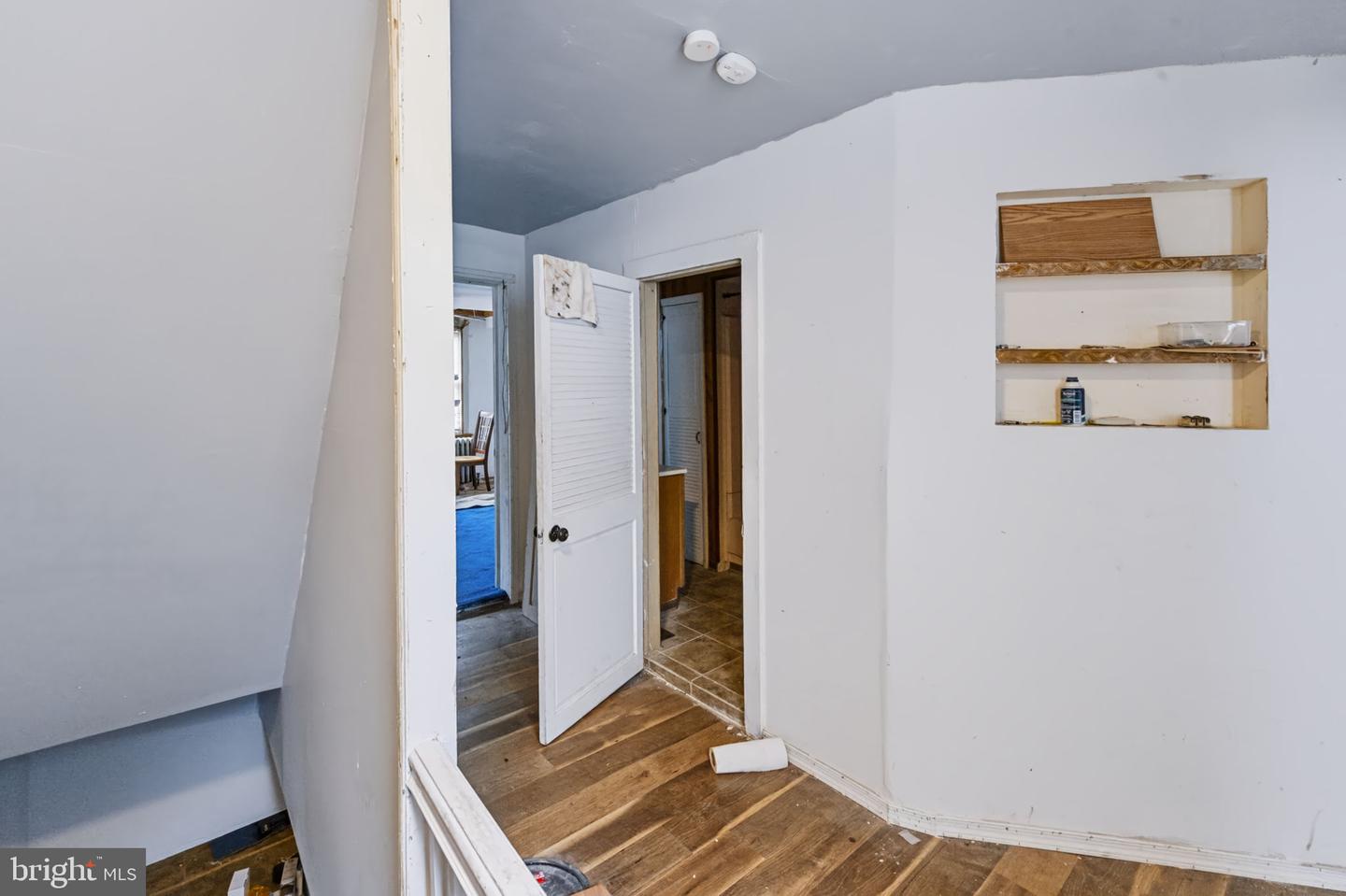 807 W Norwegian St Property Photo 8