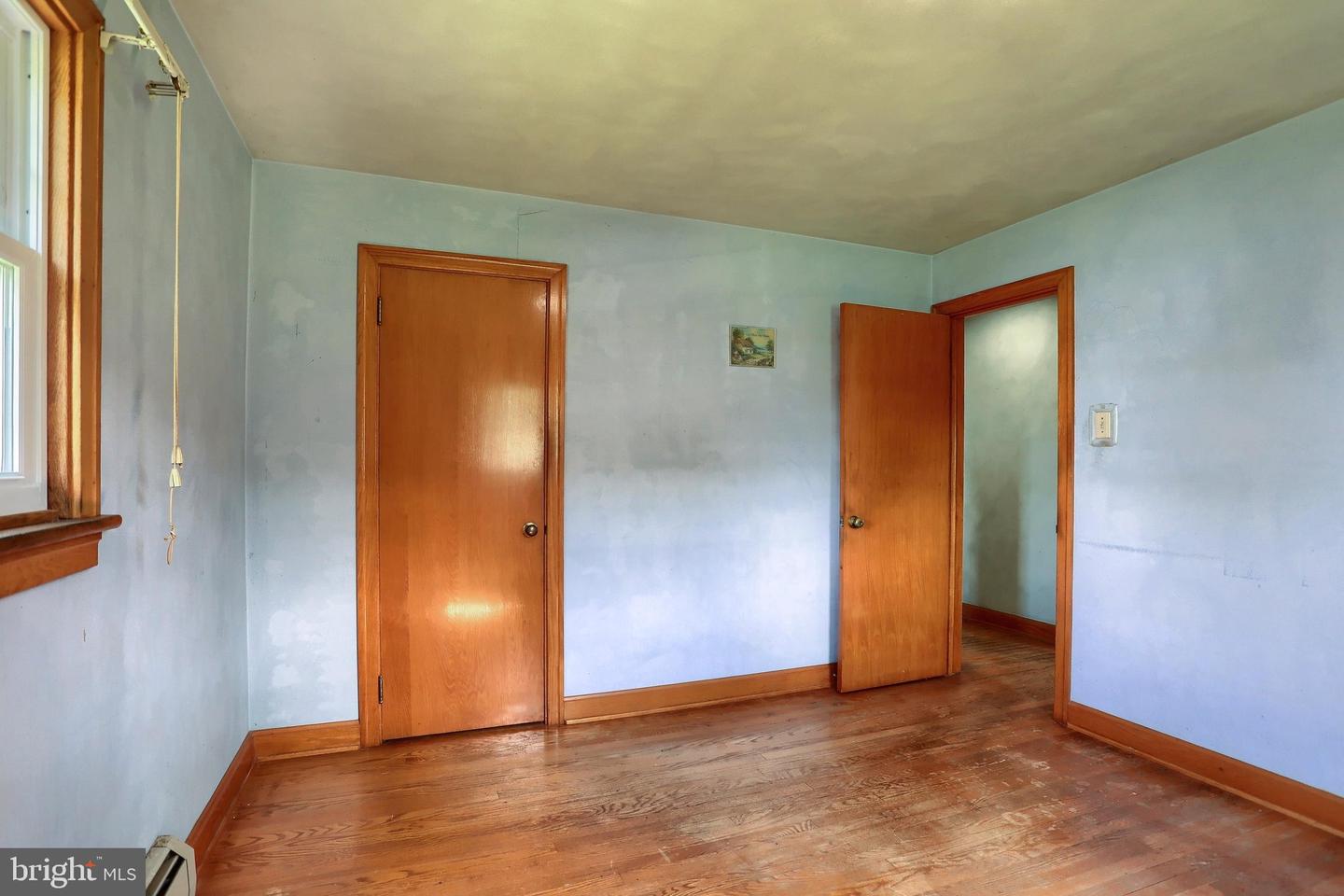 1647 Ridge Rd Property Photo 17