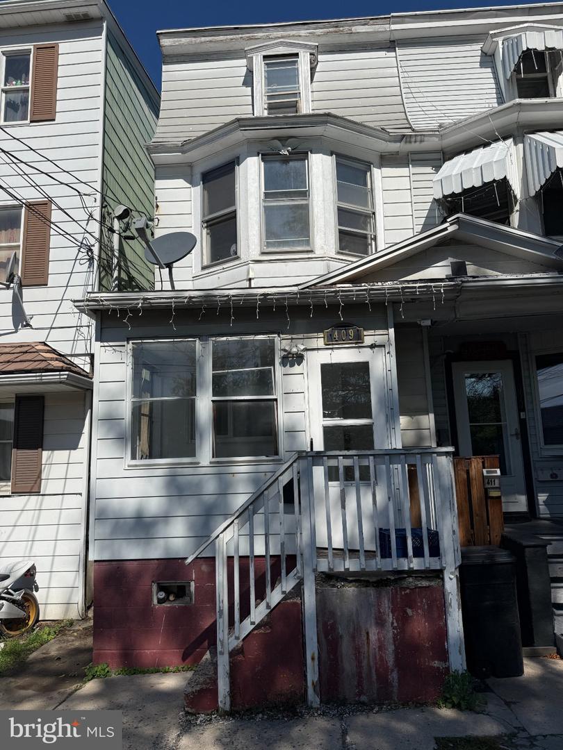 409 Willing St Property Photo 1