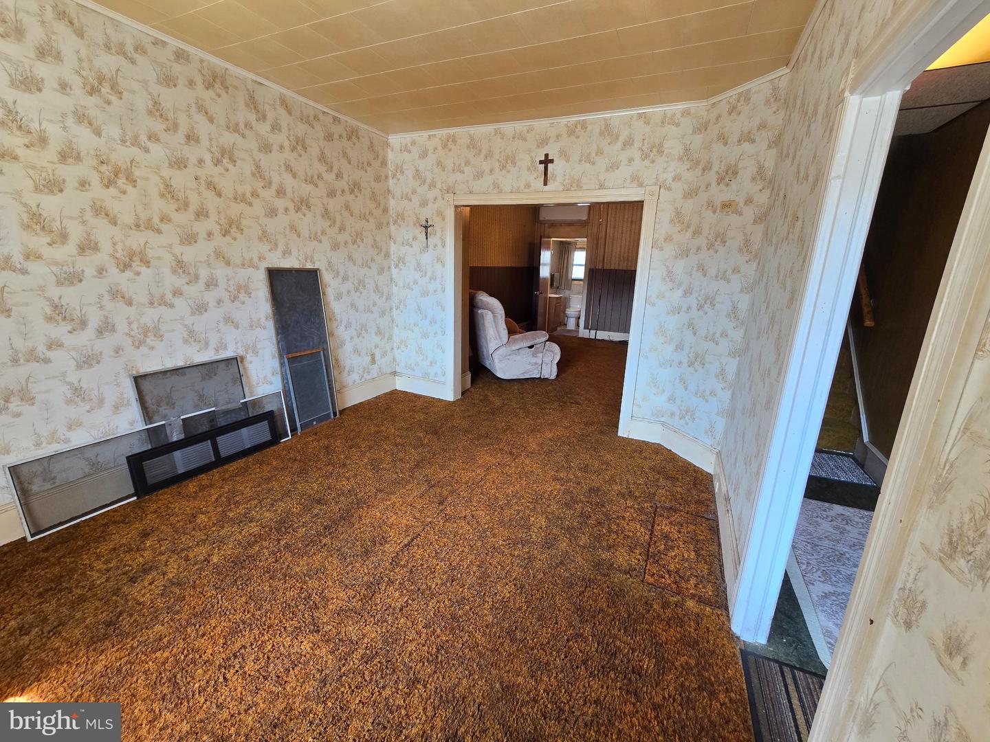 44 W Wiggan St Property Photo 3