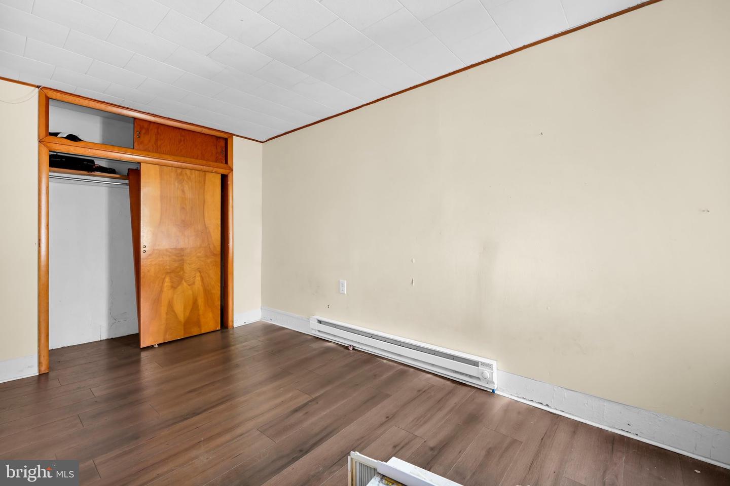 209 W Cherry St Property Photo 15