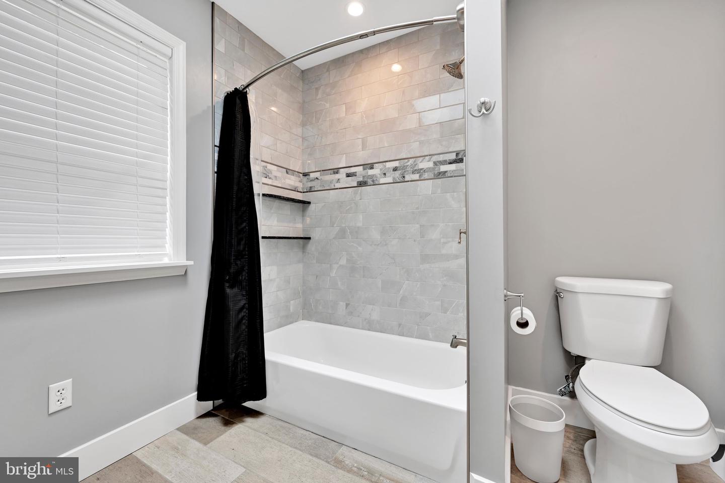 423 Hickory Dr Property Photo 31