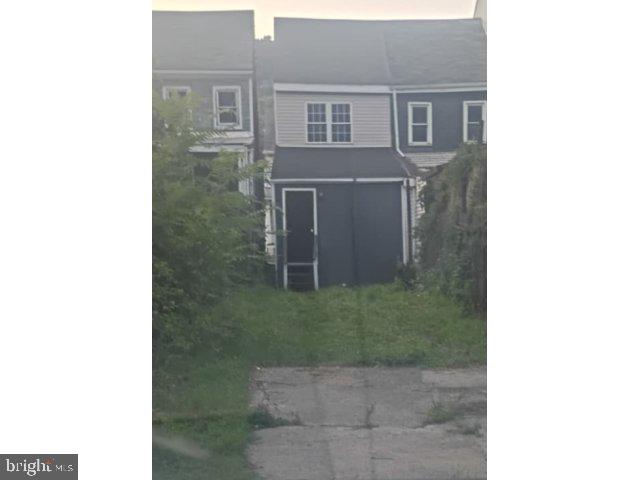 224 Main St Property Photo 4