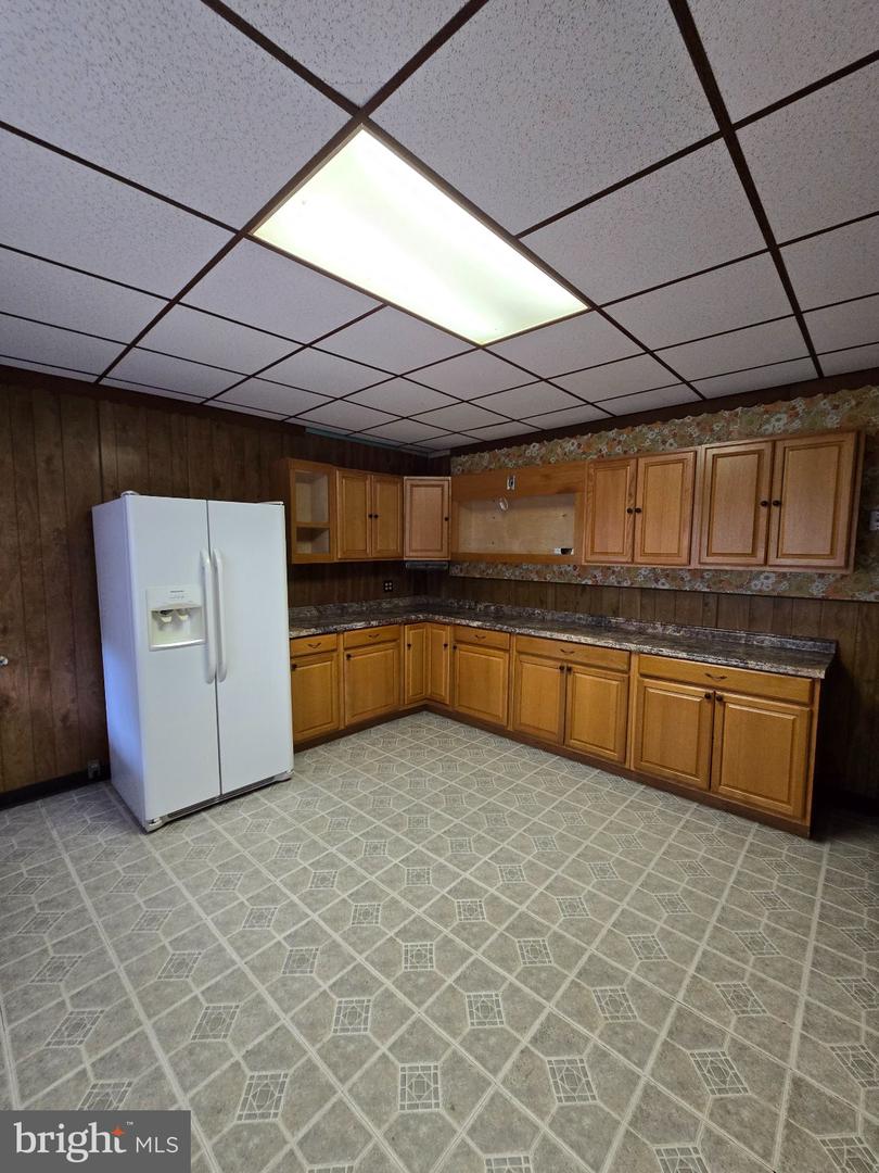 30 Main St Property Photo 5