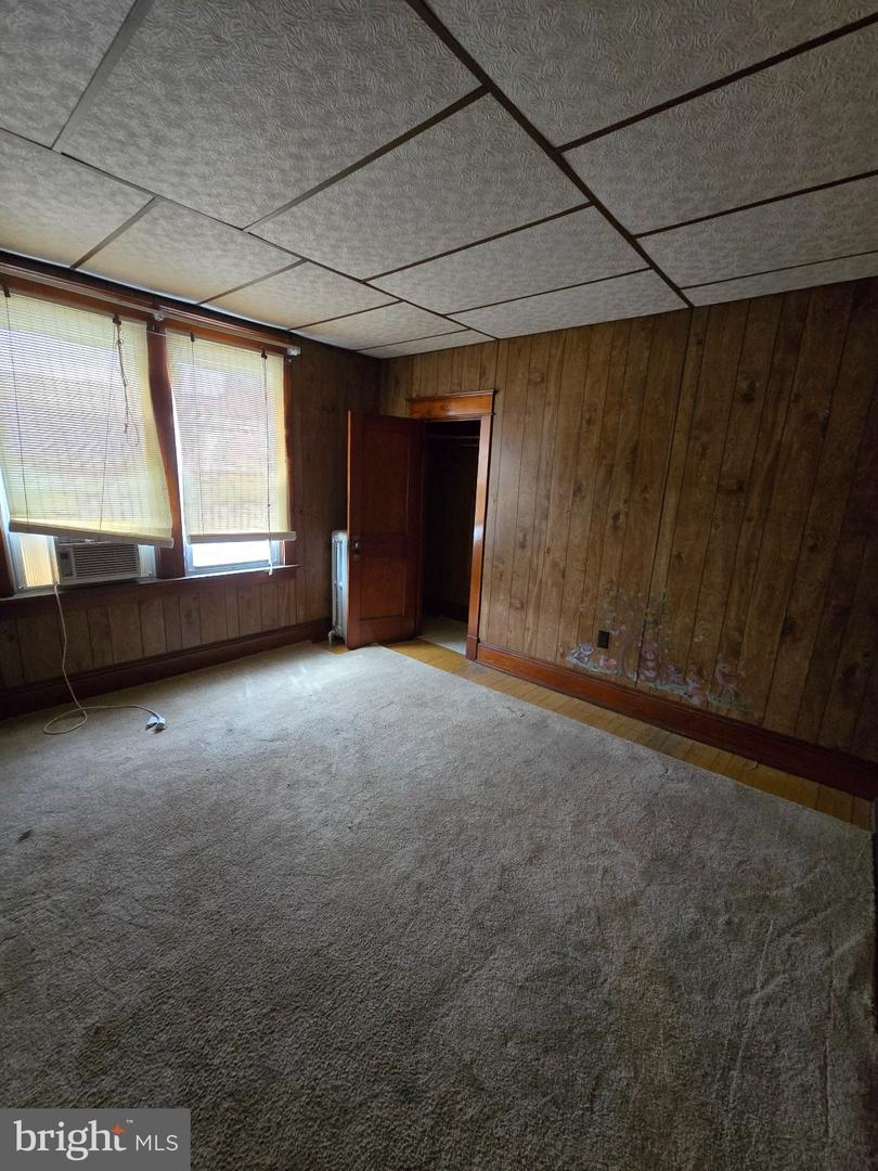30 Main St Property Photo 8