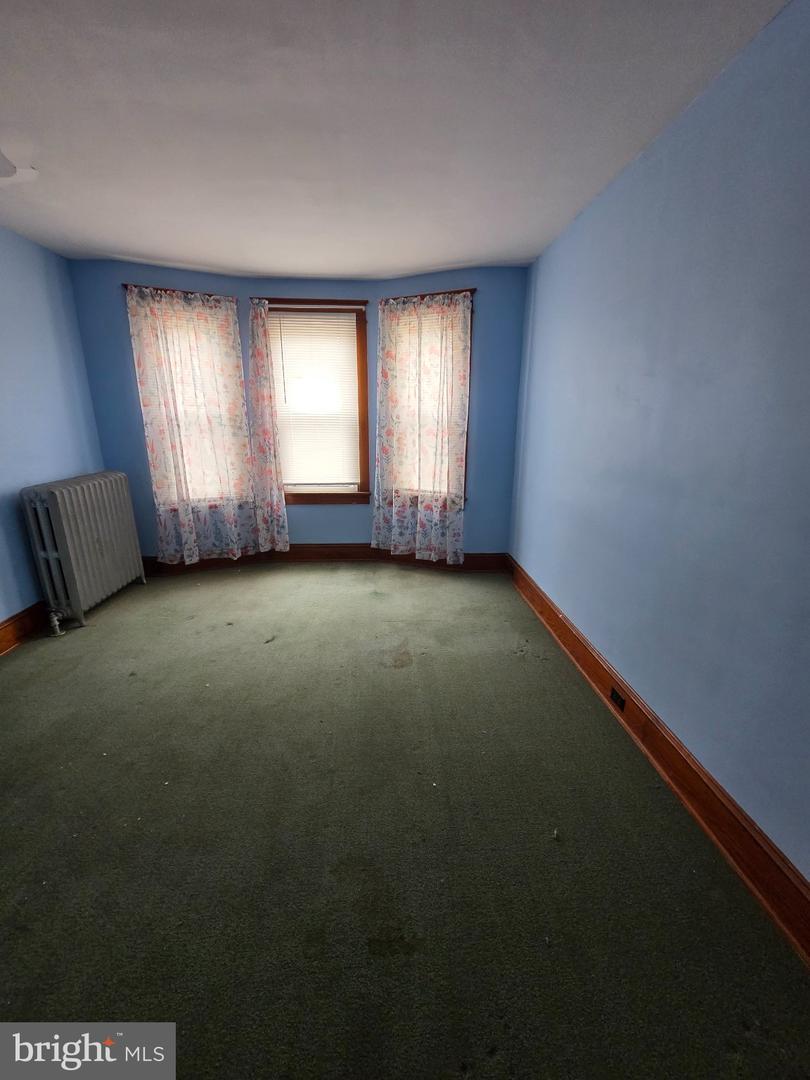 30 Main St Property Photo 13