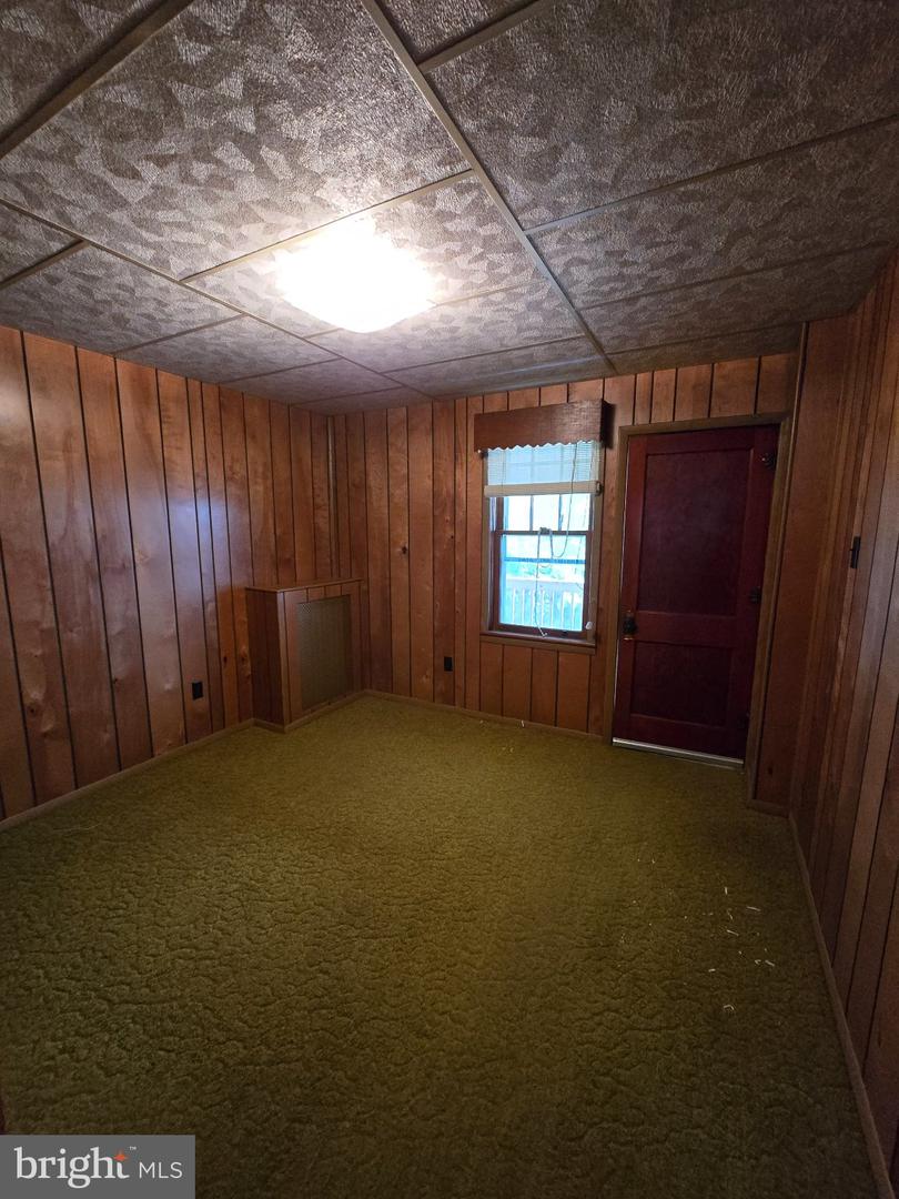 30 Main St Property Photo 14