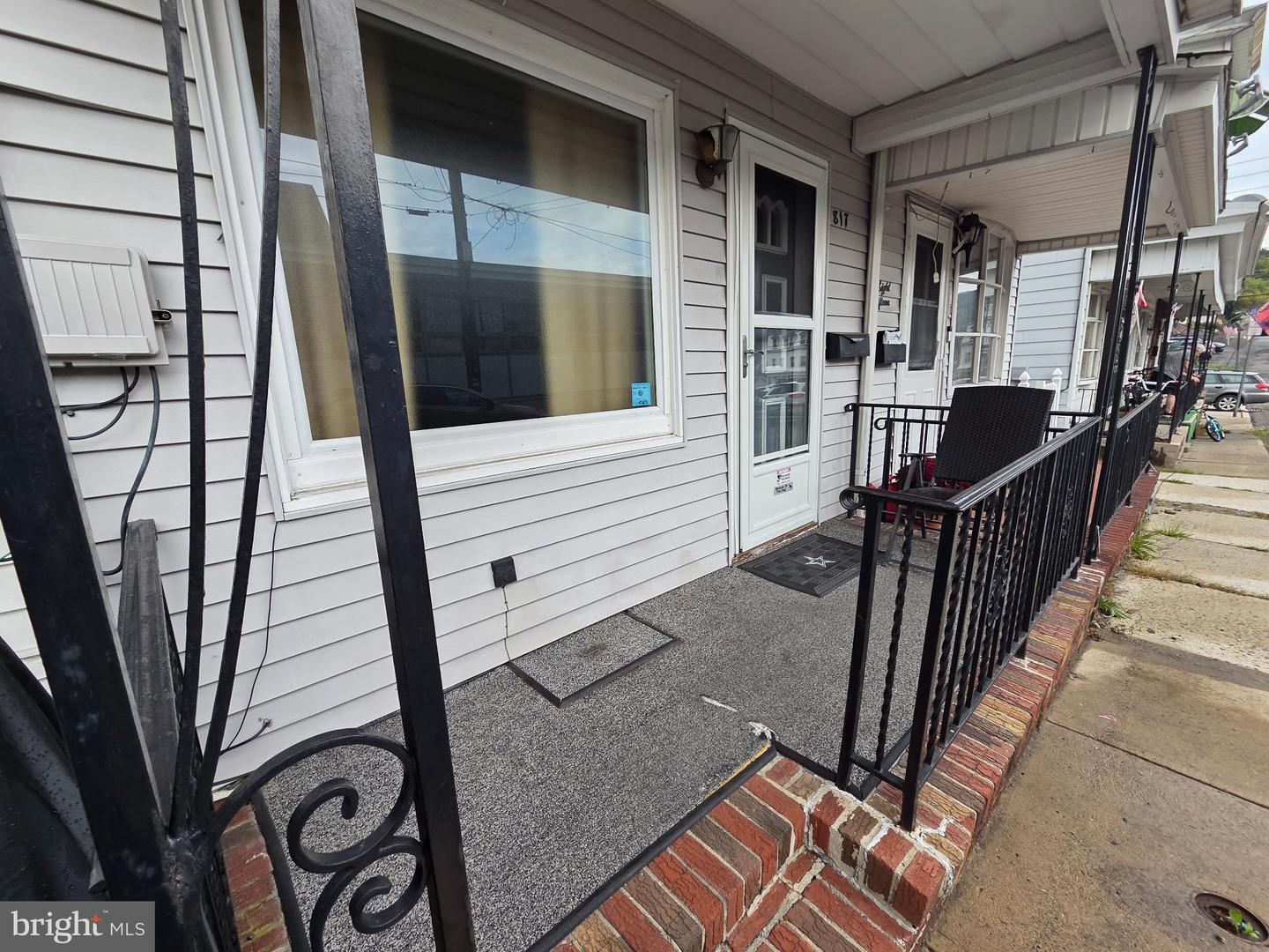 817 Market St Property Photo 7