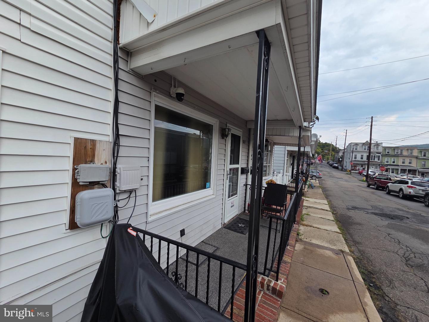 817 Market St Property Photo 10