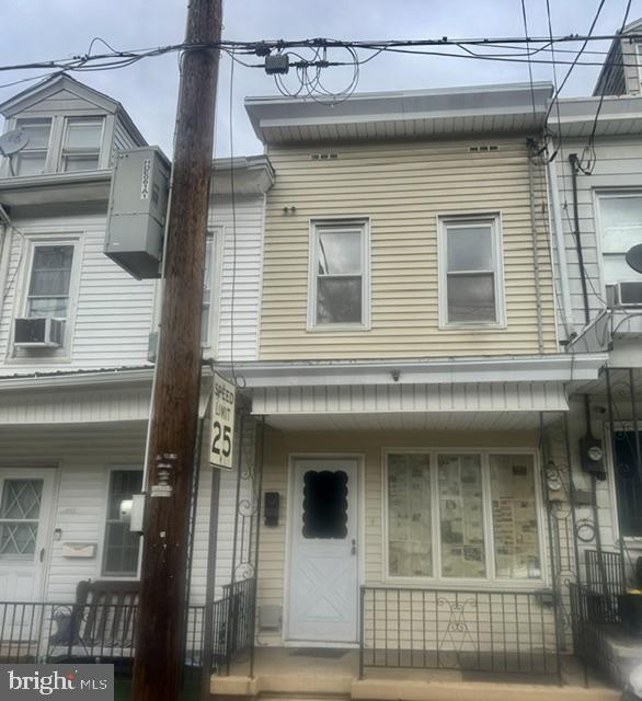 415 W Mahanoy St Property Photo 2