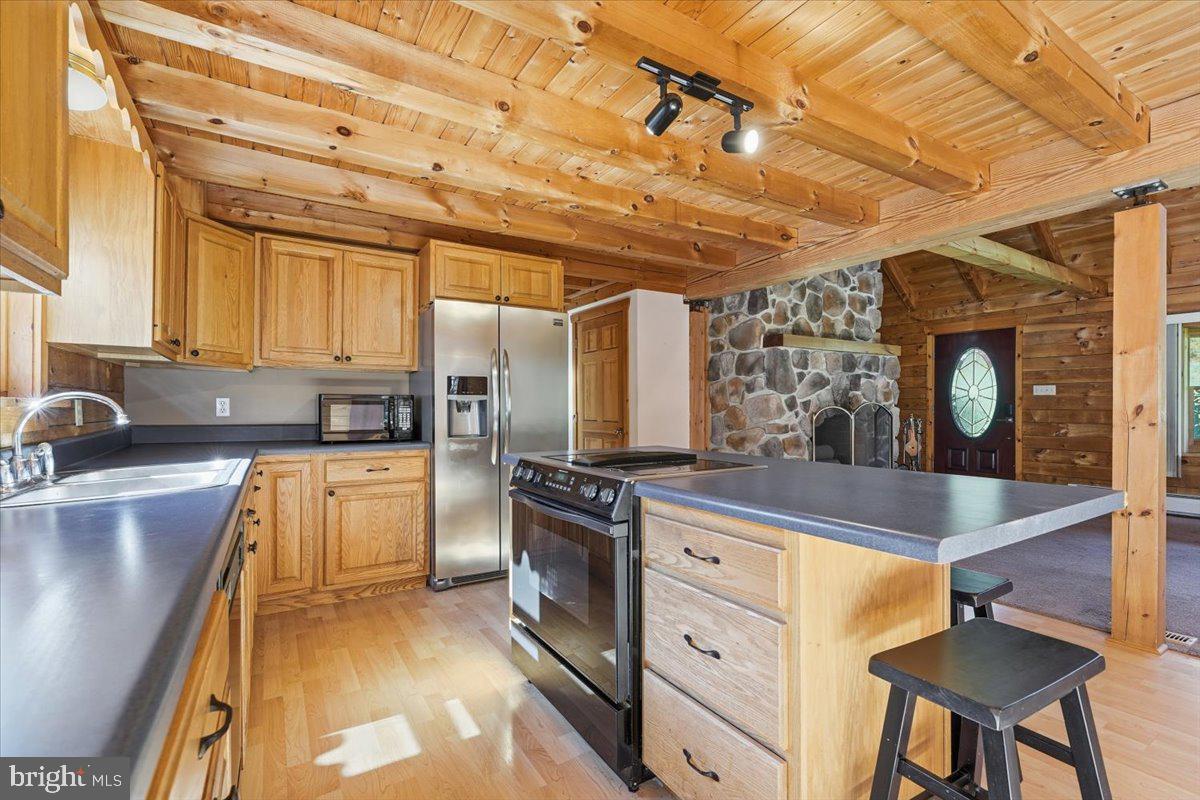 132 Lime Kiln Dr Property Photo 10