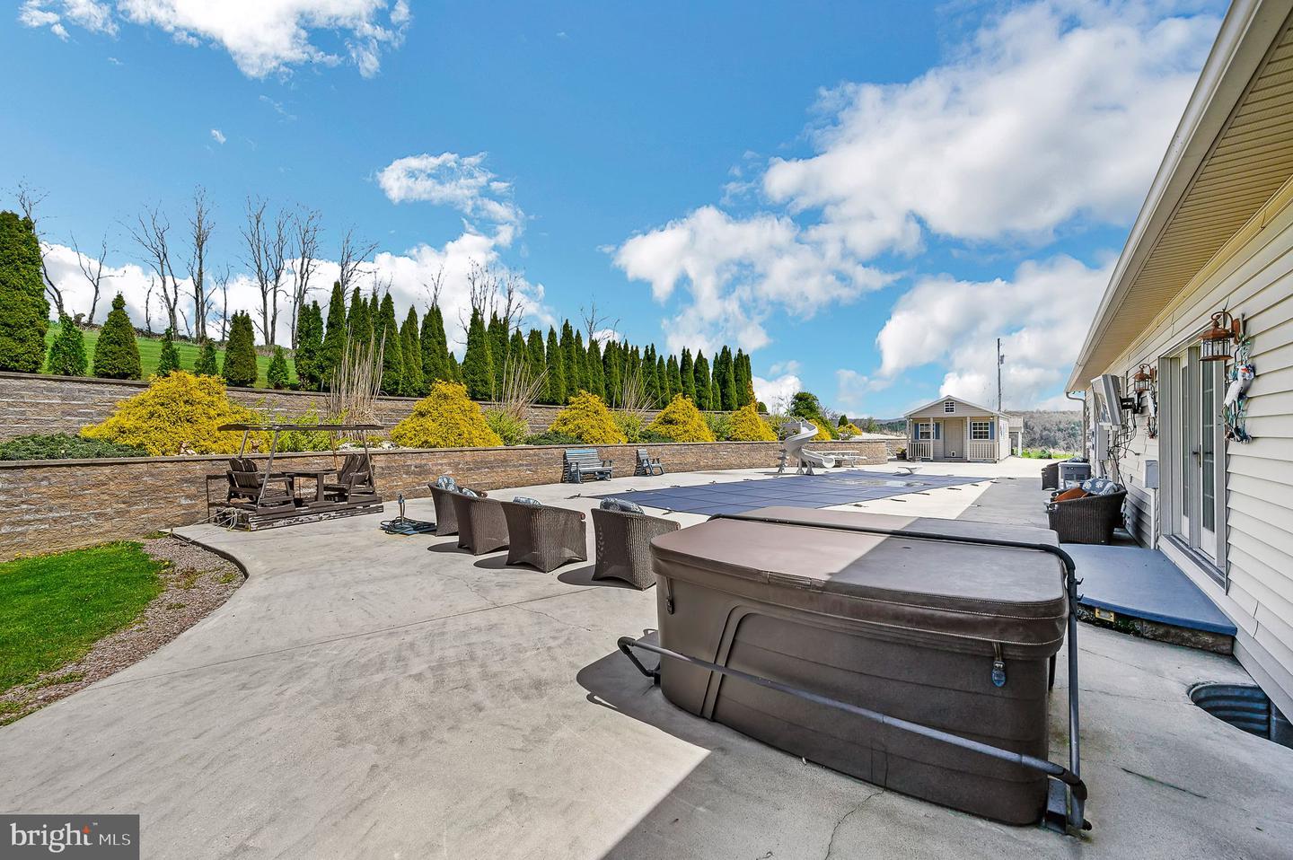 296 Cemetary Rd Property Photo 8