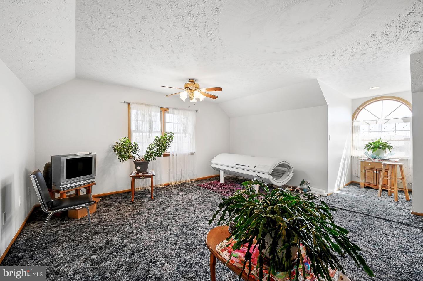 296 Cemetary Rd Property Photo 31