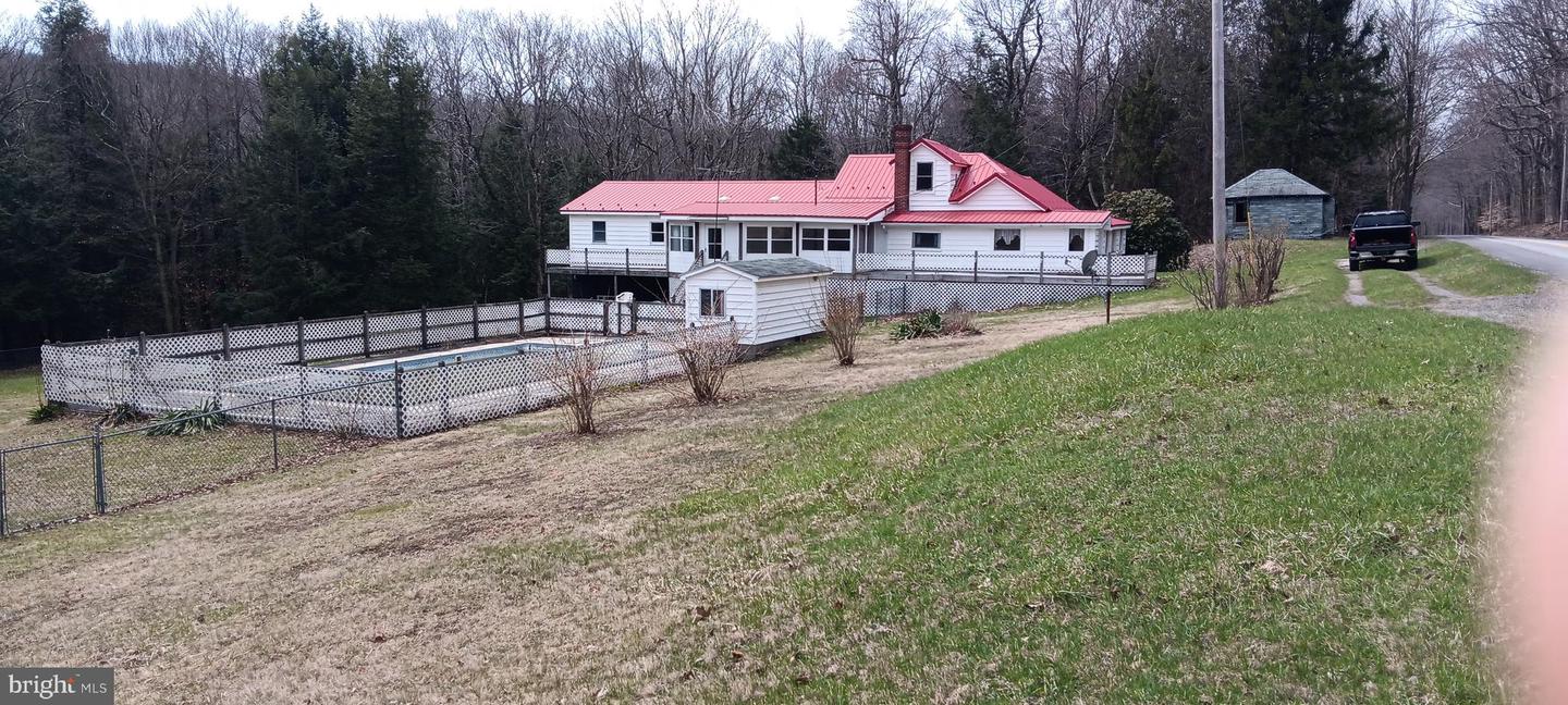1243 Shaffer Mountain Rd Property Photo 1