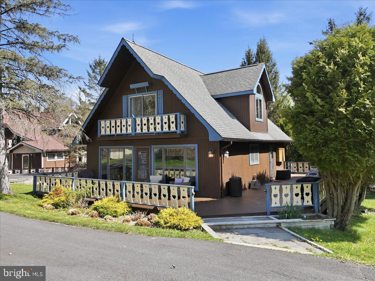 25 Fall Pl Property Photo 2