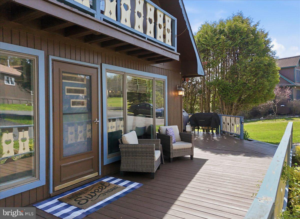 25 Fall Pl Property Photo 8