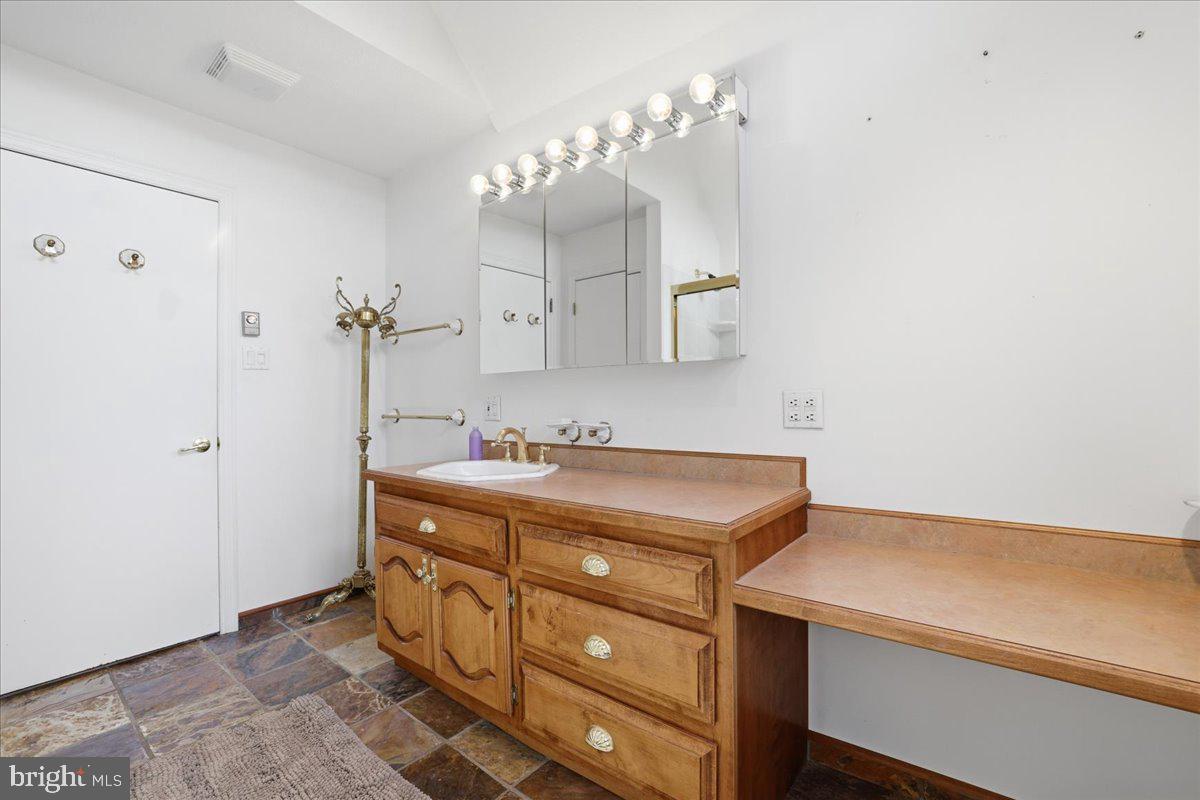25 Fall Pl Property Photo 38