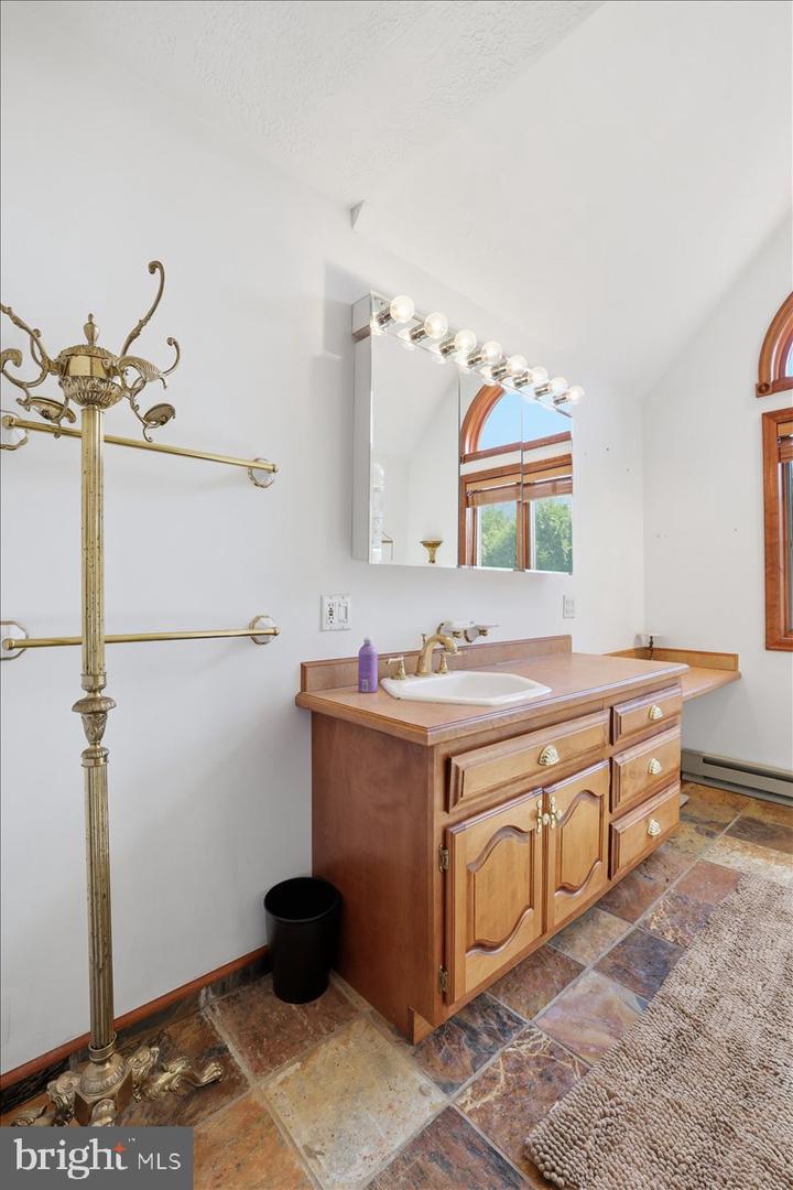 25 Fall Pl Property Photo 40