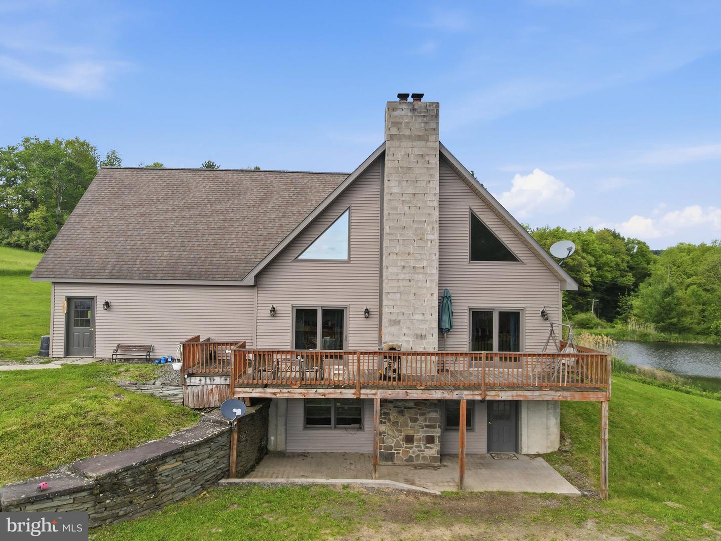 26907 State Route 92 Property Photo 5