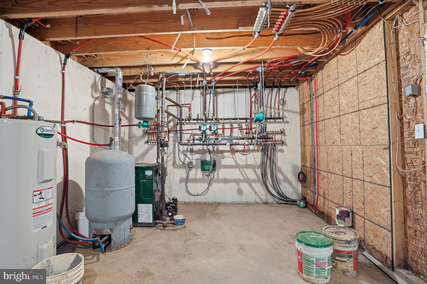 26907 State Route 92 Property Photo 43