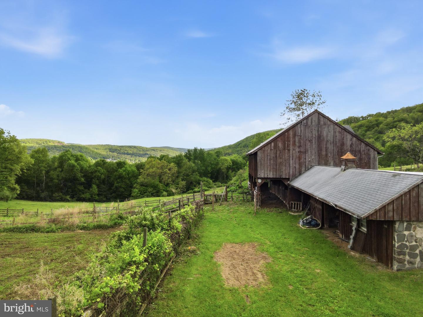 26907 State Route 92 Property Photo 48