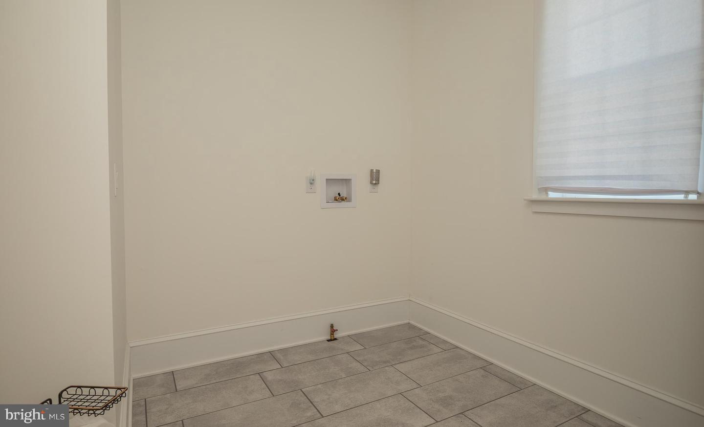 301 Walnut Property Photo 36